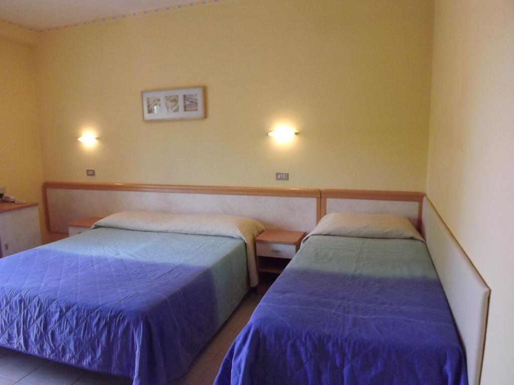 Hotel Rita Riccione Pokój zdjęcie