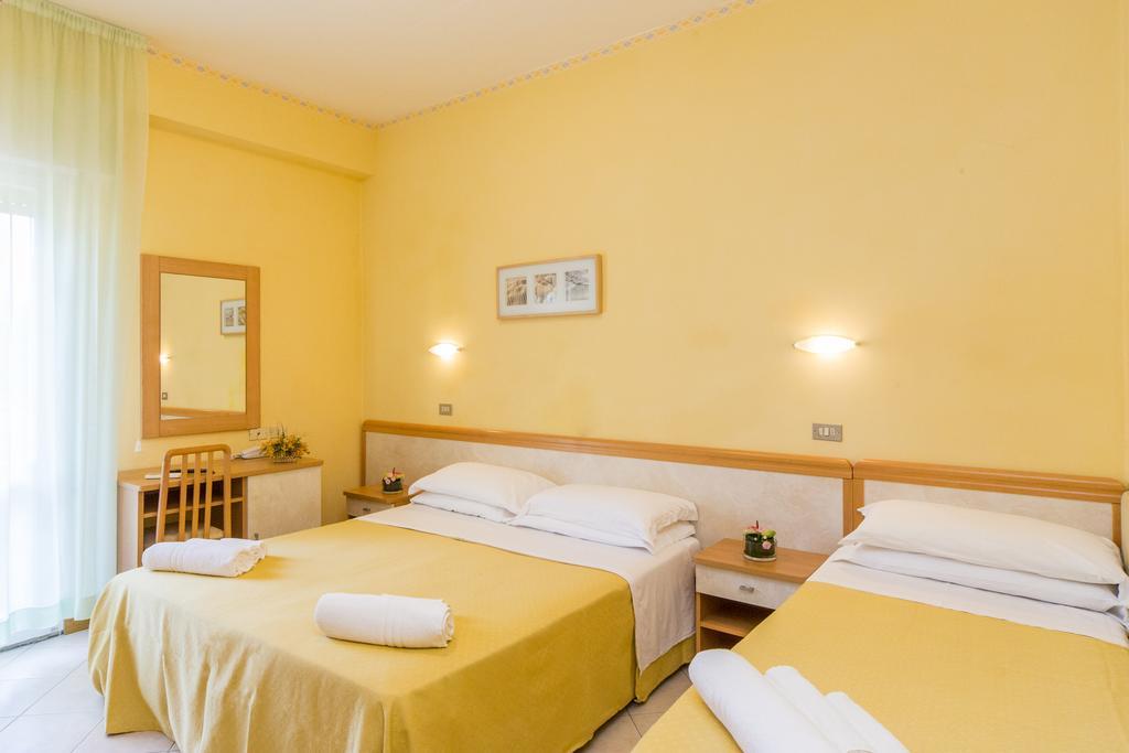 Hotel Rita Riccione Zewnętrze zdjęcie