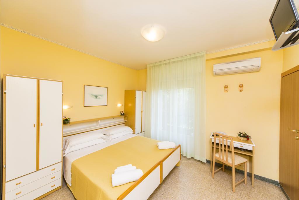 Hotel Rita Riccione Zewnętrze zdjęcie