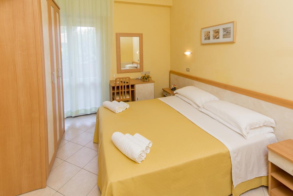 Hotel Rita Riccione Zewnętrze zdjęcie